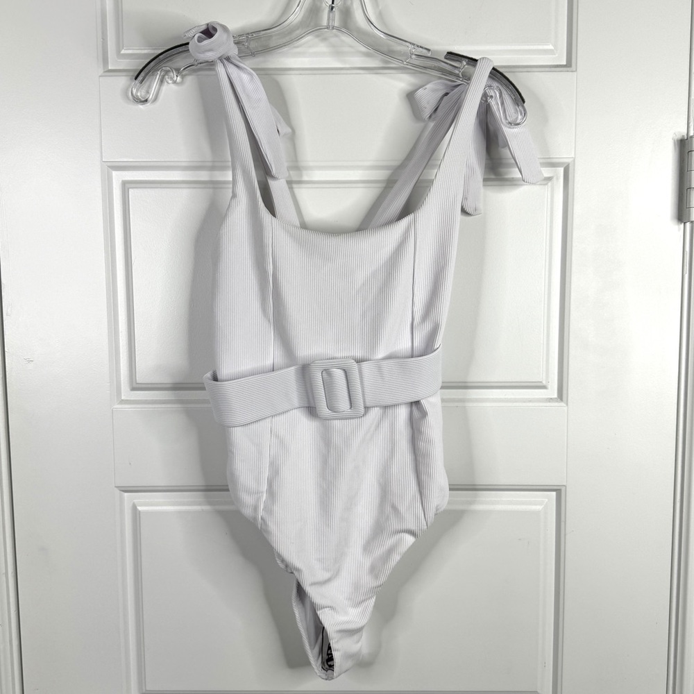 BEACH RIOT Anthropologie Sydney NEW One Piece Belted Swimsuit Size XS White - Picture 2 of 12